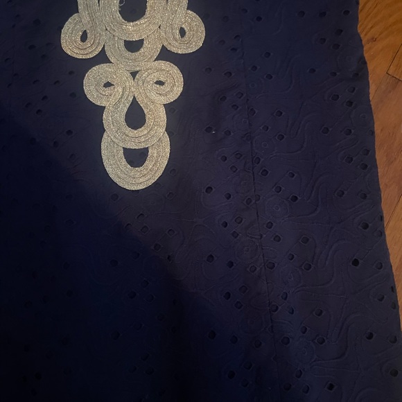 Lilly Pulitzer Navy and Gold dress. - Picture 4 of 5